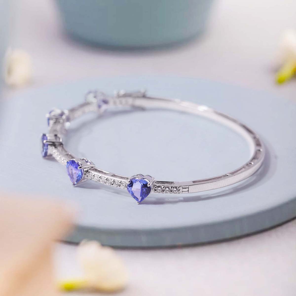 Viva Tanzanite Bracelet Image 2