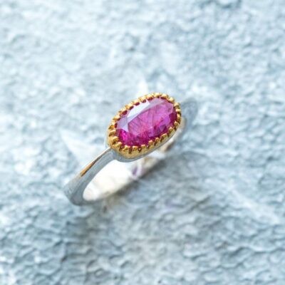 Juris Ruby Ring
