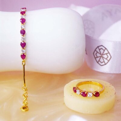 Amelia Pear shape Web Shot 3