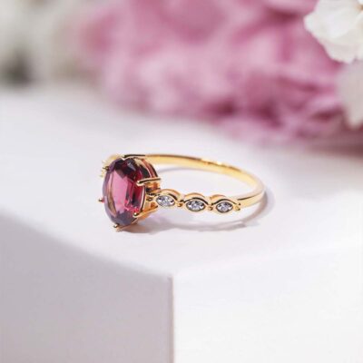 Oval Garnet Ring 1