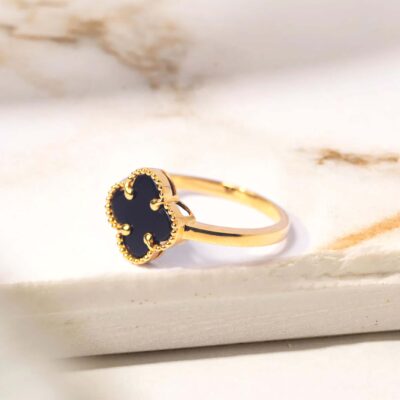 Clover Ring 2