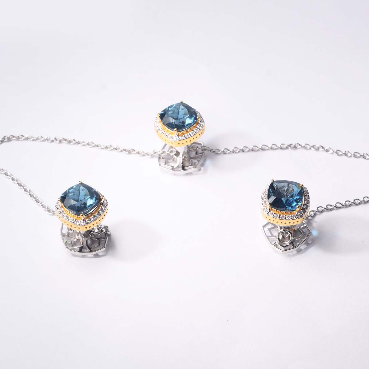 Cedar Topaz buttons 2.jpg