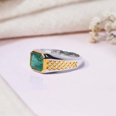 Azeem Emerald Ring 2.jpg