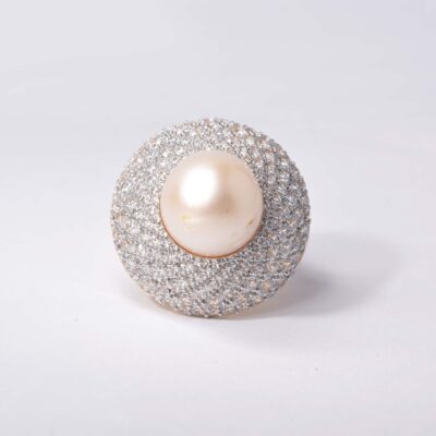 Zarina Pearl Halo Ring